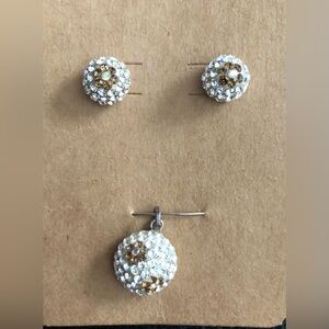 Elegant Silver and Gold Jewelry Set